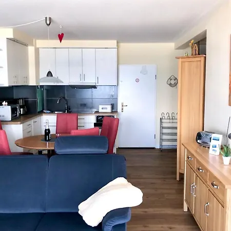 Strandhotel Nr 25 *